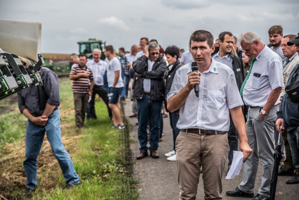 precíziós képzés a KITE Zrt.-nél a szántóföldön