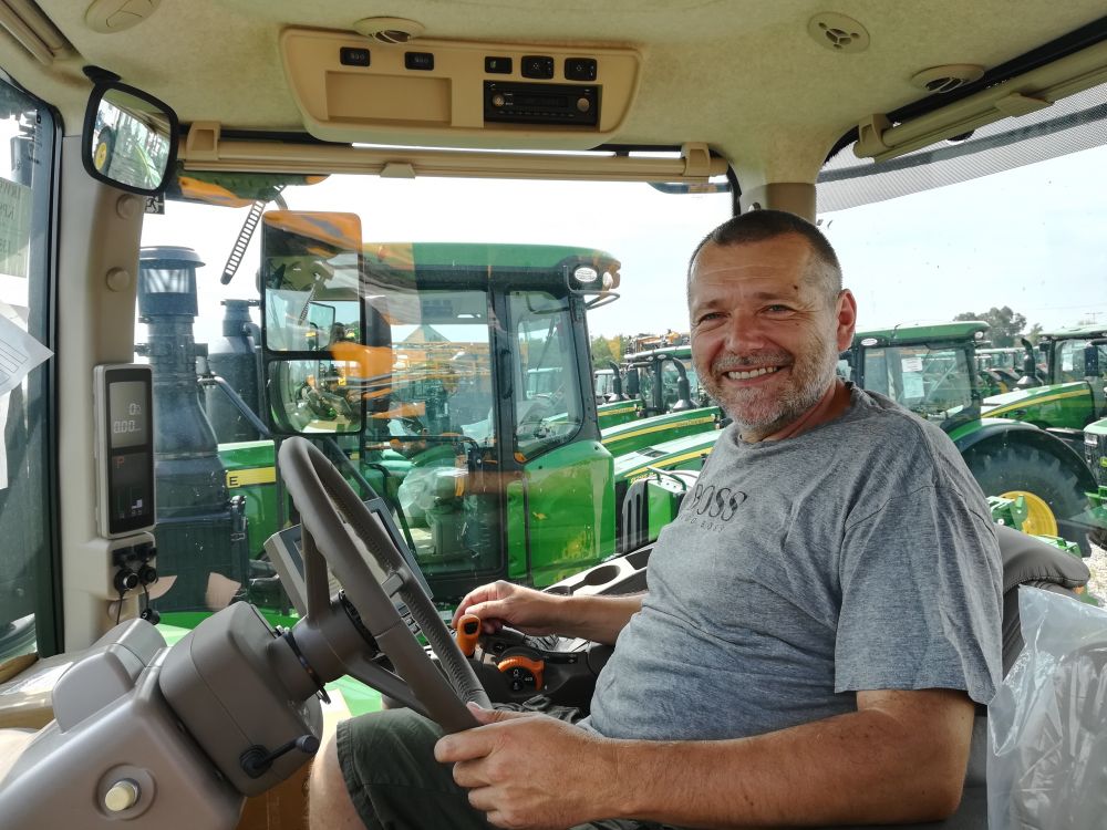 Korgyik Zoltán a John Deere nyergében