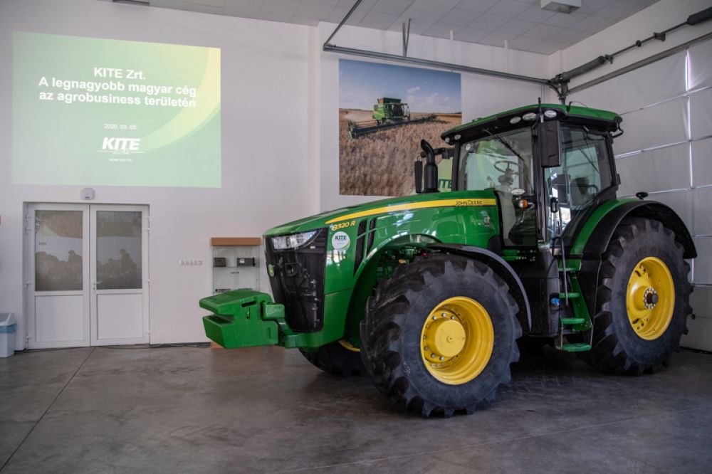 traktor az oktatáson