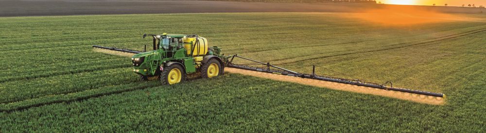 John Deere önjáró karbonszálas permetező