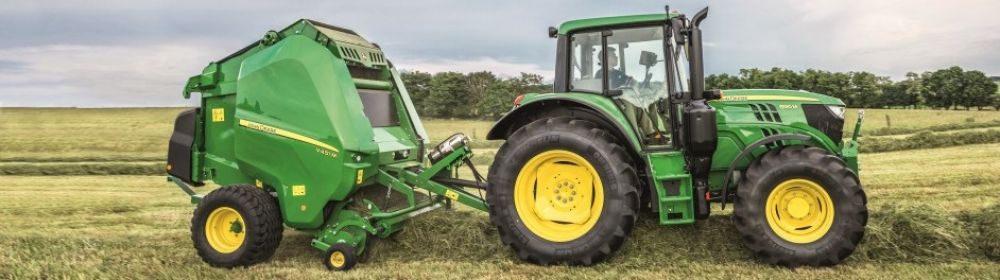 Új JOhn Deere bálázók készletrőé