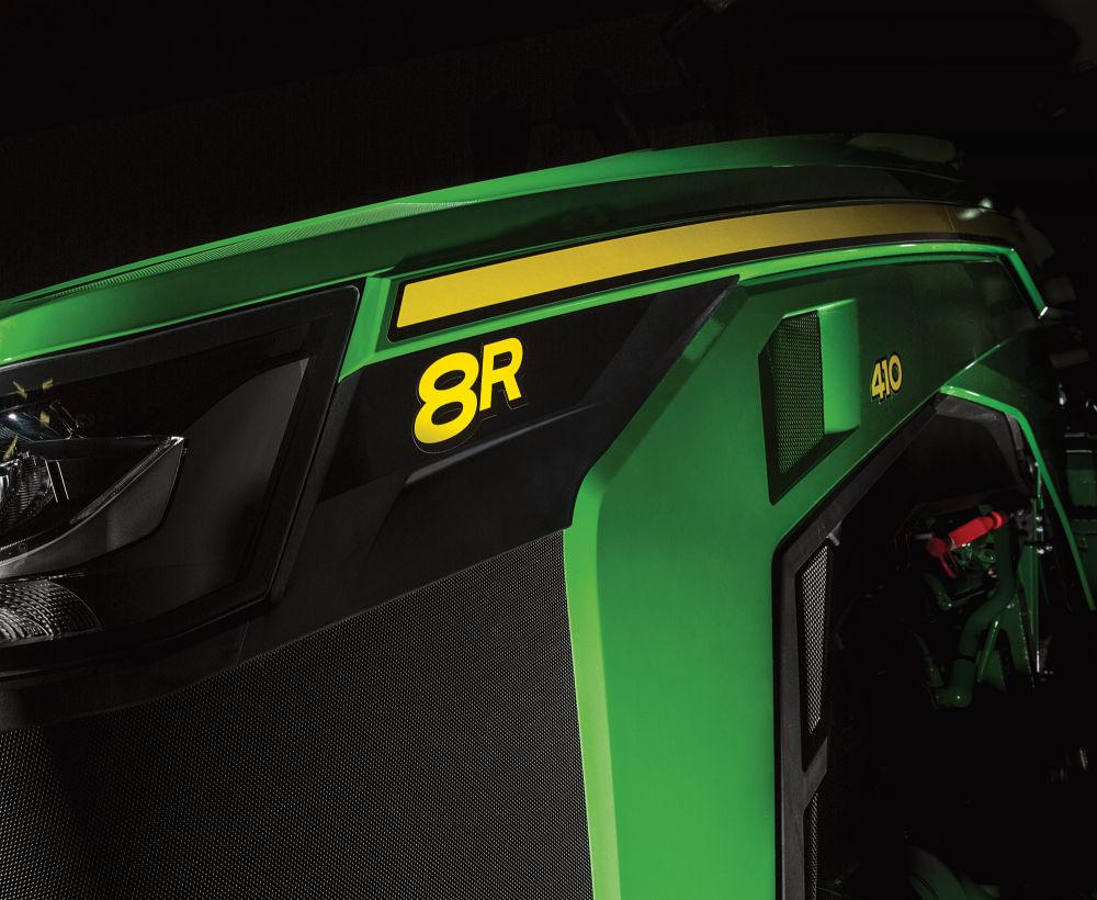 John Deere 8R