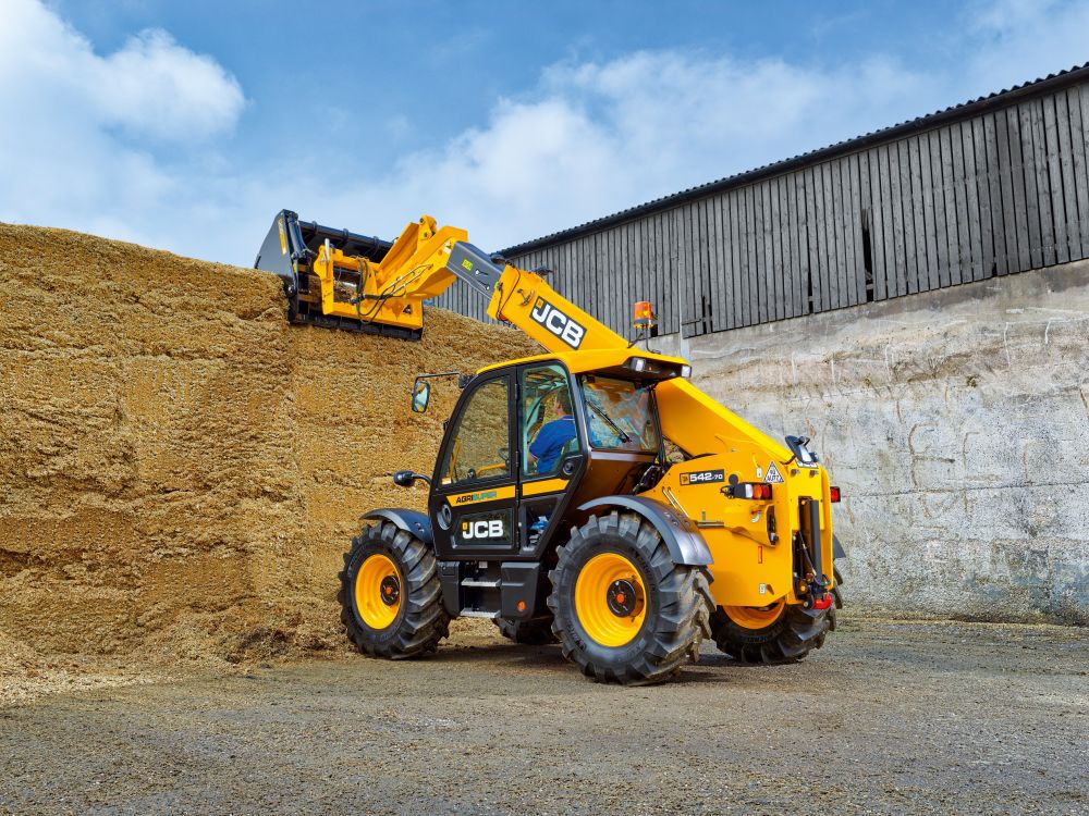 JCB rakodó akció