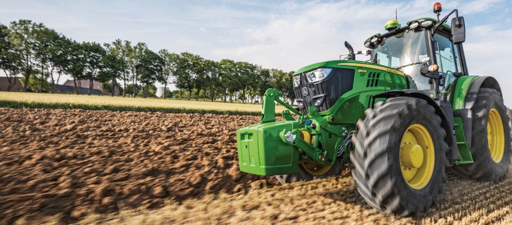 John Deere 6 M traktor akció