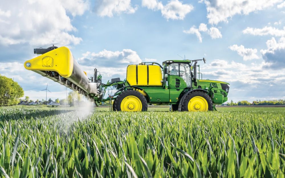 John Deere R4140i permetező