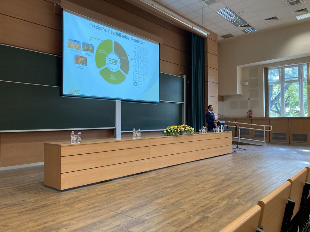Dr. Riczu Péter előadása a  Precíziós Mezőgazdaság Konferencián