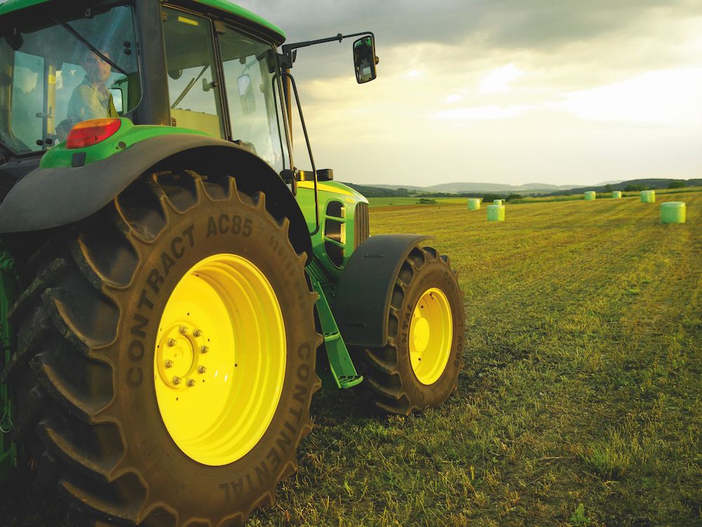 traktor kerekezés