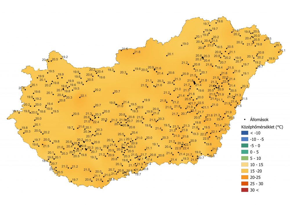 A középhőmérséklet alakulása (2022.06.12-06.18.) a PrecMet állomások adatai alapján