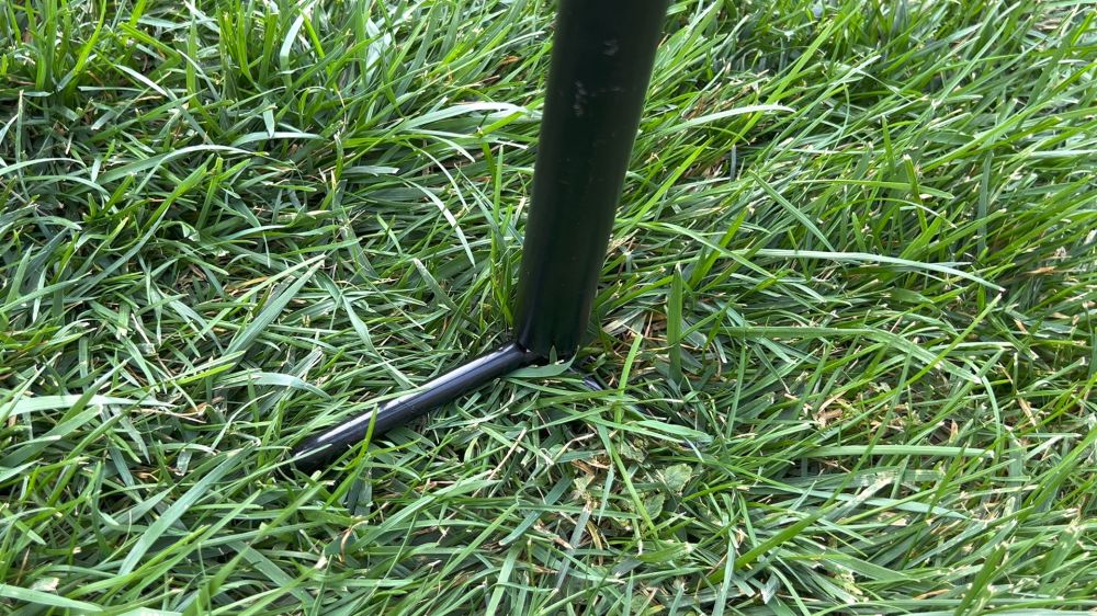 A GNSS-antenna visszaszerel&eacute;se az eredeti tart&oacute;ra